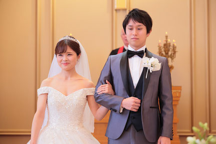 リーガロイヤルホテル大阪、大阪-神戸-京都での結婚式持ち込み、外注カメラマンは結婚式moviesへお任せください- 記録ビデオ撮影-撮って出しエンドロール-写真スナップ撮影が40000円から