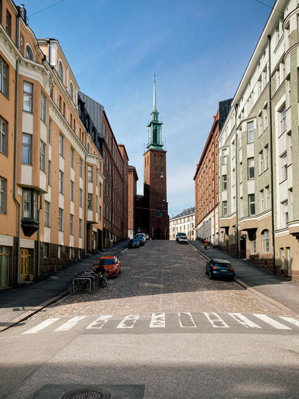 ヘルシンキ　街並み　6月