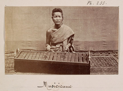 Oldest photograph of roneat dek with 19 iron blades. Émile Gsell, c. 1866-70