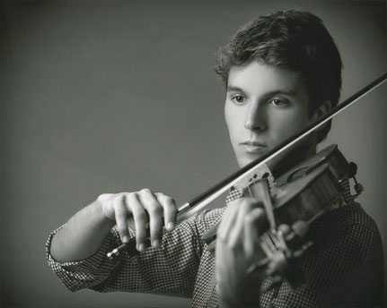 Alejandro Regueira Caumel, Viola, 