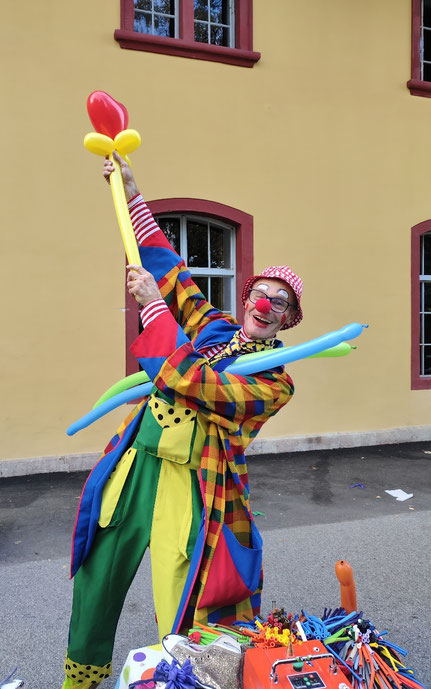 Pedro's Spassballone beim 1. Kinder und Jugendsportfest Hallein 12.10.2025