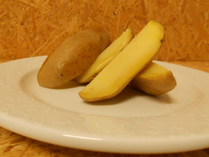 gekochte Kartoffel (für säugende Häsinnen und Mast)
