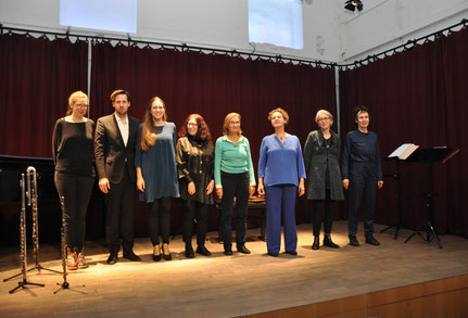 Klima-Musiken, Komponistinnen und MusikerInnen auf der Bühne des Musentempels Karlsruhe, Foto: AML