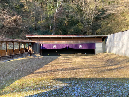 左から順に、金的2つ、板割、白扇です