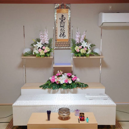 造花祭壇になります