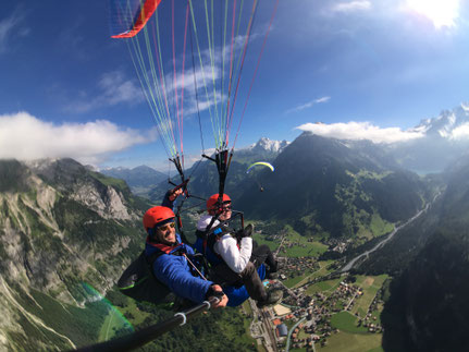 Allmenalp Kandersteg Passagierflüge Tandem Biplace