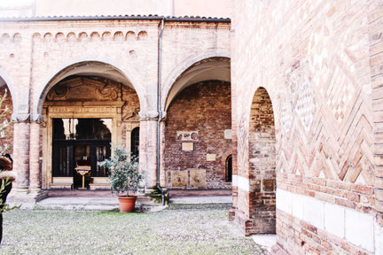 Bologna Italy City Guide ofpenguinsandelephants of penguins & elephants basilica di santo Stefano