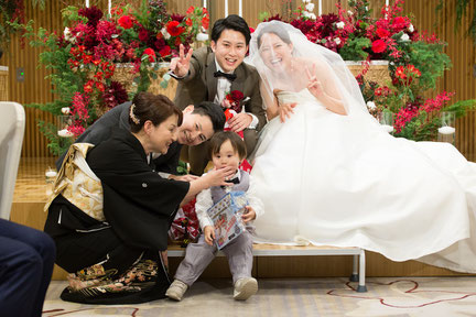 JWマリオット・ホテル奈良、大阪、神戸、京都での結婚式持ち込みカメラマンは結婚式moviesへお任せください、記録ビデオ撮影、撮って出しエンドロール、写真スナップ撮影が44000円から