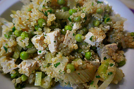 Quinoa-Pfanne mit Fenchel und Tofu