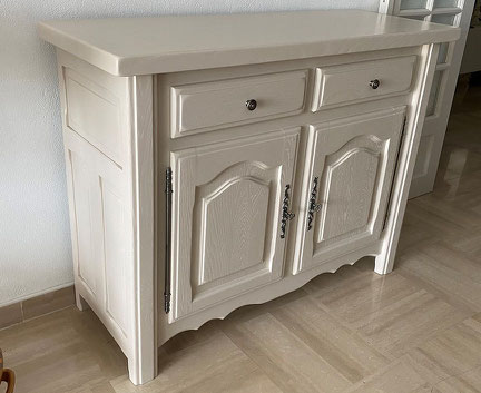 Artisan pour la rénovation de meubles, buffets laquage 06 et 83