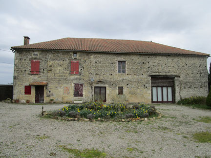 Façade : rénovation d'une façade  à la Chaux proche de Sauzé - Vaussais