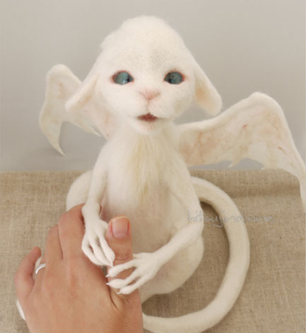 羊毛フェルト リアル ドラゴン ひつじのはね