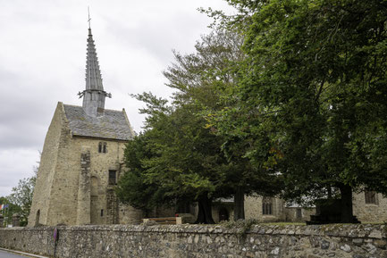 Bild: Chapelle Saint-Gonéra in Plougrescant, Bretagne