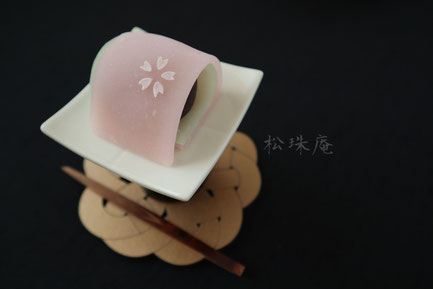 松珠庵　テーブル茶道雛祭り講座で使用したお菓子　