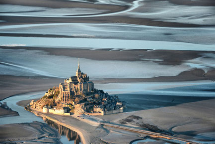 https://visit-mont-saint-michel.com/fr/