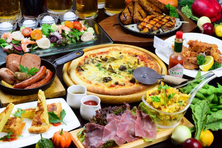 浮気相手の男を連れこみ手料理