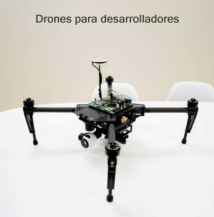El dron Matrice 100 es totalmente configurable a cualquier misión o desarrollo de proyecto