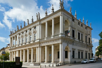 Vicenza top things to do - Palazzo Chiericati - Copyright  David Nicholls