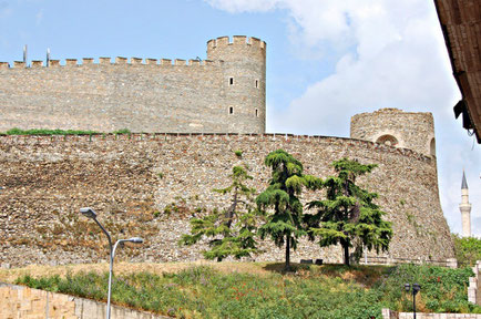 Skopje top things to do - Fortress Kale - Copyright  Enbodenumer