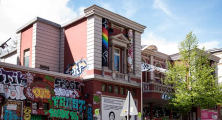 Kongressen om selvforvaltede kooperativer fandt sted i det autonome kulturcenter Rote Flora i Hamburg