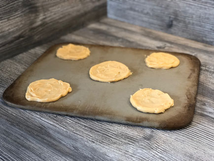 Zauberstein von Pampered Chef mit Teiglingen drauf