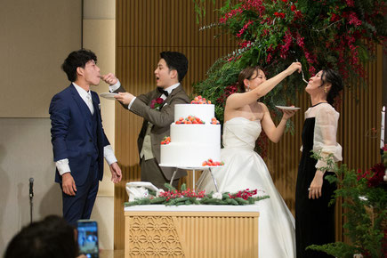 JWマリオット・ホテル奈良、大阪、神戸、京都での結婚式持ち込みカメラマンは結婚式moviesへお任せください、記録ビデオ撮影、撮って出しエンドロール、写真スナップ撮影が44000円から