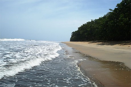 Mouanko, la plage de Yoyo