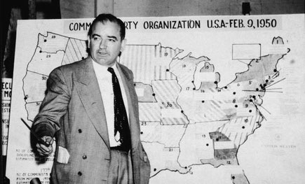 Le sénateur Joseph McCarthy.