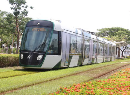 台湾高雄のLRV キャパシタ方式