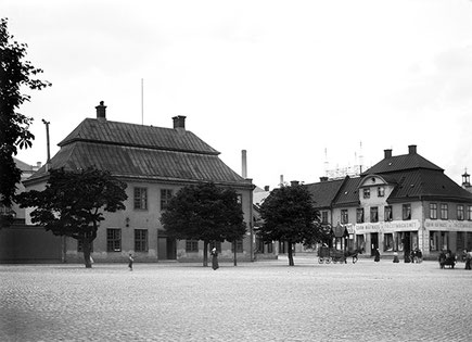 Das Rathaus am Tyska Torget in Norrköping. Foto um 1895.