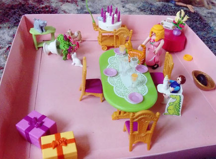 Invitation A Jouer 6 Le Quotidien Playmobil Site De Mamanestpsychomot Invitation A Jouer 6 Le Quotidien Playmobil Site De Mamanestpsychomot