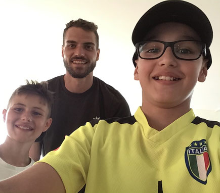 Bild: Selfie mit Yanick Brecher