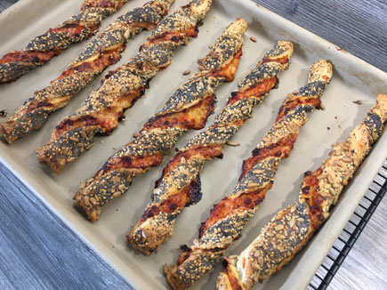 Blätterteigstangen nach dem backen