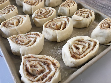 Nuss-Schnecken vor dem backen auf dem großen Ofenzauberer