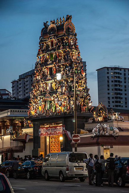 Reisefotografie: Sri Mariamman Temple, Singapore. Nikon D200. Nikkor 16-85 mm. Foto: Dr. Klaus Schoerner