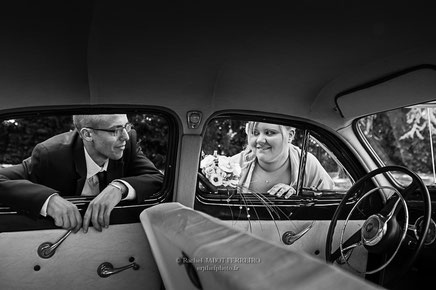 mariage deux-sèvres, mariage poitou-charentes, mariage nouvelle aquitaine, photographe de mariage, wedding photographer, auto ancienne, mariage en auto ancienne,erjihef photo, rachel jabot ferreiro
