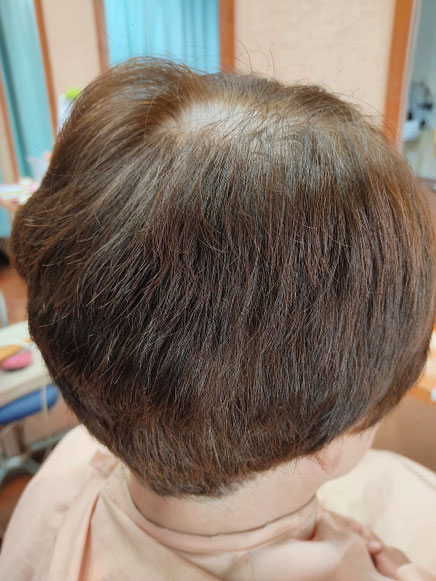 白髪染め止めた