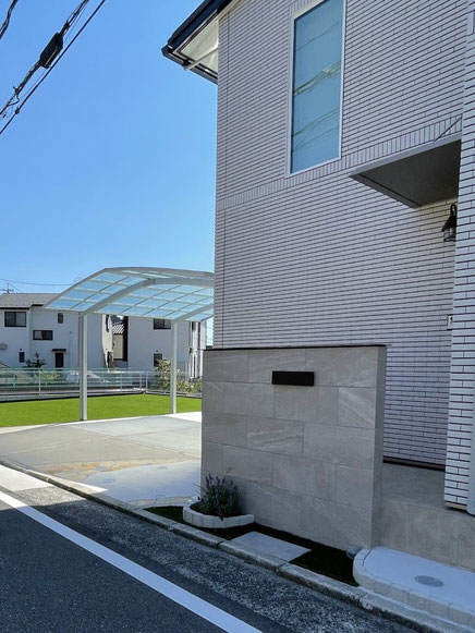 広島市安佐南区　新築外構　タイル門柱