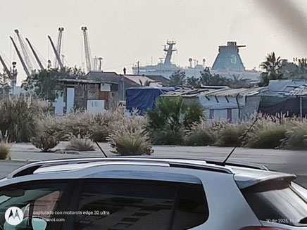 Los asentamientos de chabolas en Valencia se disparan desde 2021. Continuamente están llegando y creando campamentos chabolistas, que son un problema de salud y seguridad.