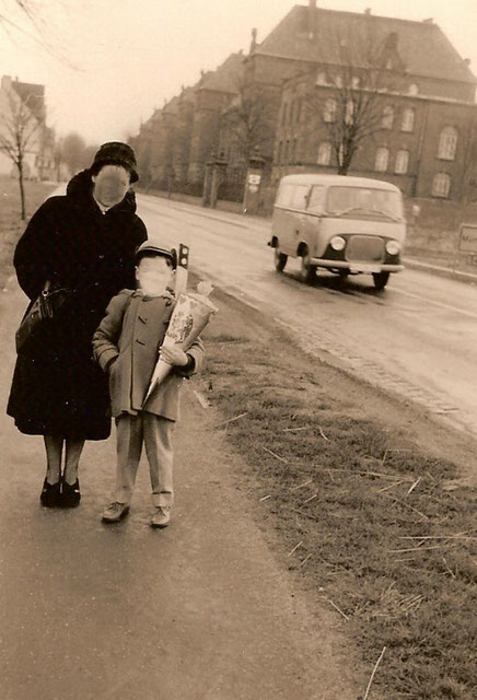 Steinfurter Straße mit Reiterkaserne 1951