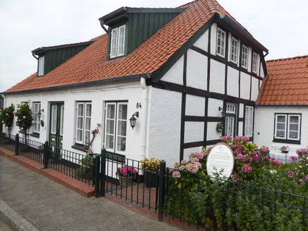 Bild: Haus Neuer Damm 84 