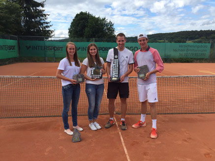 Kim Tirjan, Victoria Müller, Timo Schwahn, Timo Dittmann