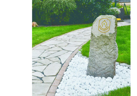 Steinsetzung Fam. Nath in Friedewald/Hessen - fördert Projekte und Entwicklungsprozesse