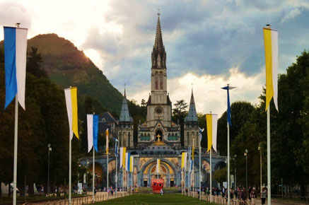 Lourdes top things to do - Sanctuary - Copyright thierry llansades