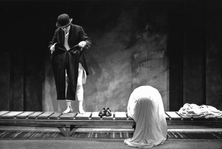 Comédie... Catastrophe d'après Samuel Beckett, 1990 © Tristan Jeanne-Valès