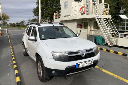 Auf der Kanalfähre Kudensee