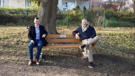 Lord Mayor, Dr. Daniel Schultheiß and Managing Director, Hans-Christian Fritsch (Ilmsens GmbH) at the handover of a sponsored bench