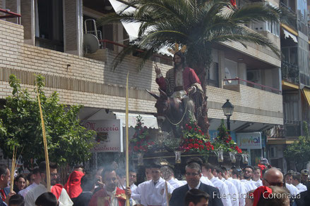 La Pollinica, momentos antes de entrar en calle Córdoba