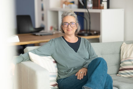 Sexualberaterin Petra Krug lächelt in die Kamera