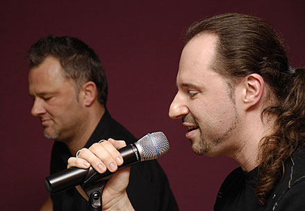 Mathias Scheu und Steven Morrys Live in der Bar jeder Sicht (Foto: Alexa Machemer)